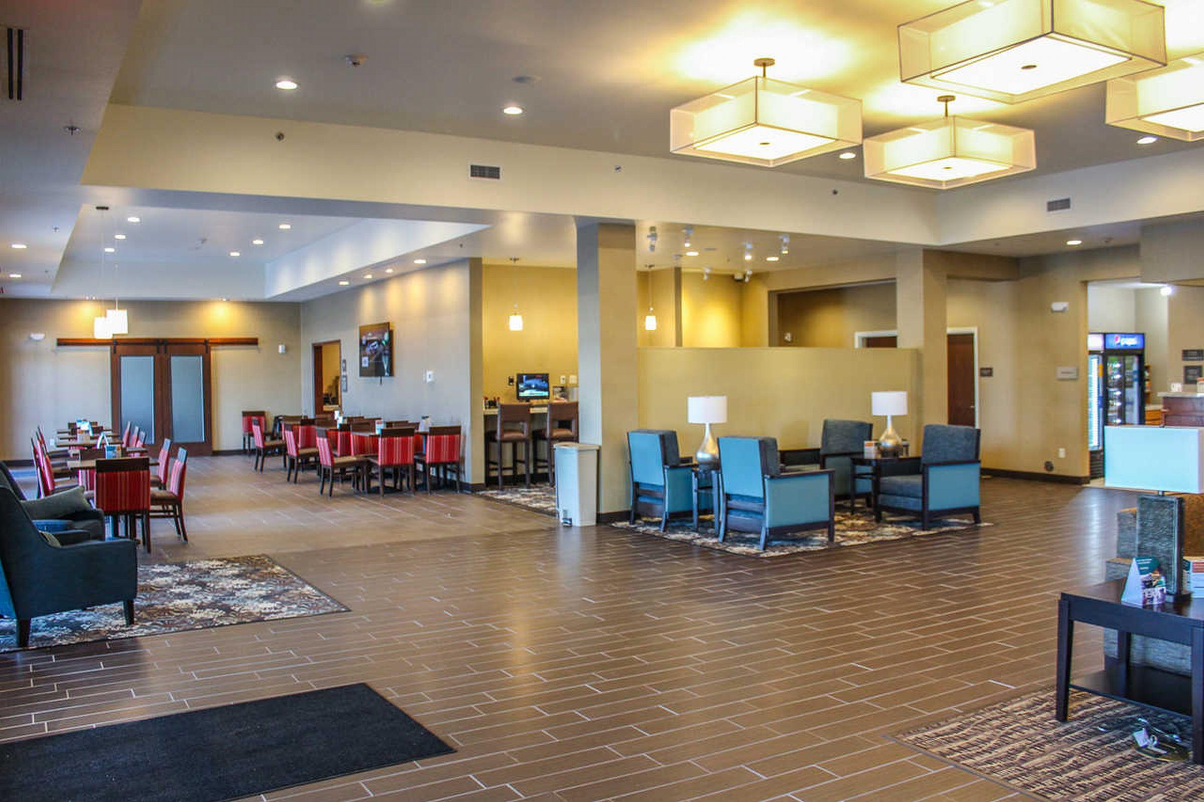 Comfort Suites University Brookings Exterior foto